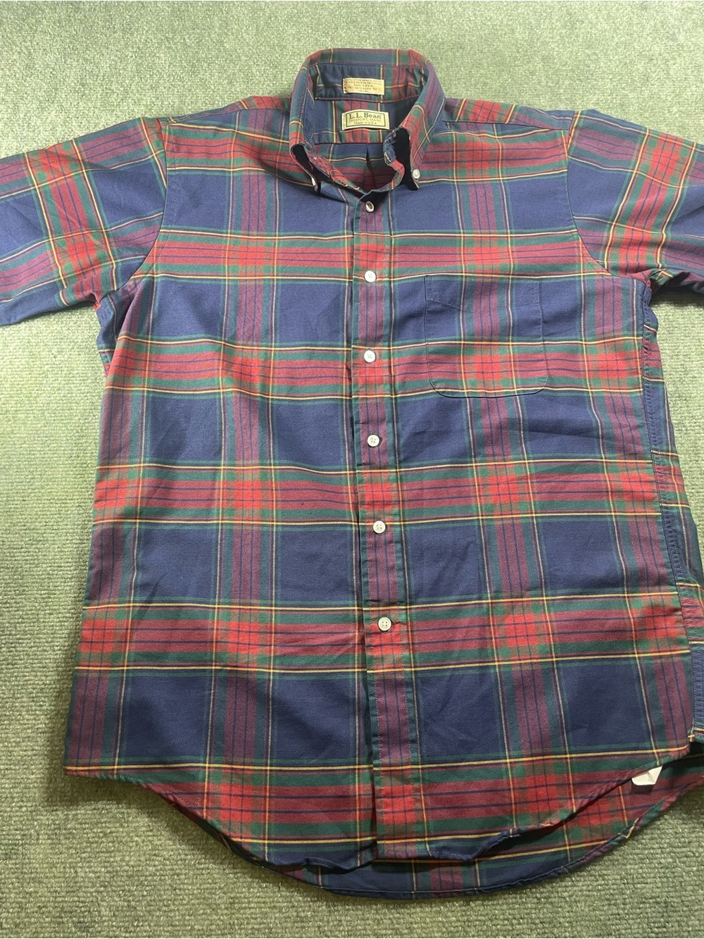 L.L.‎ Bean Men's Plaid Vintage Button-Down Shirt - Navy, Red & Green